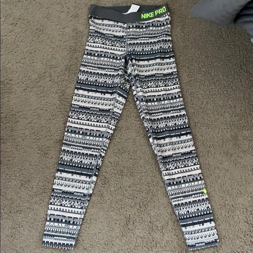 nike pro leggings